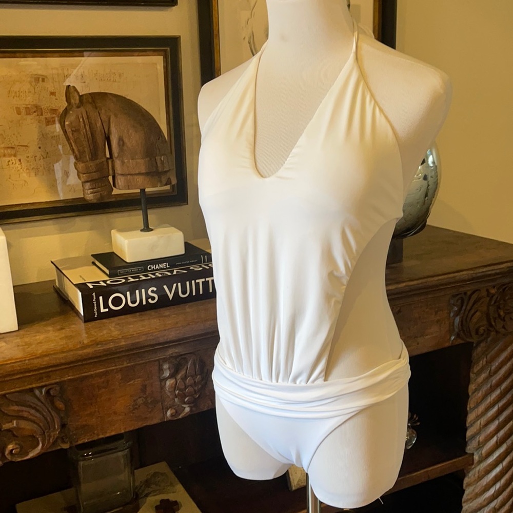 VIX Paula Hermanny swimsuit